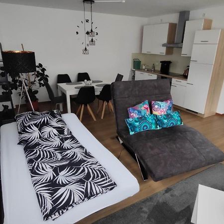 Wohnung In Muelheim-Kaerlich Exteriör bild