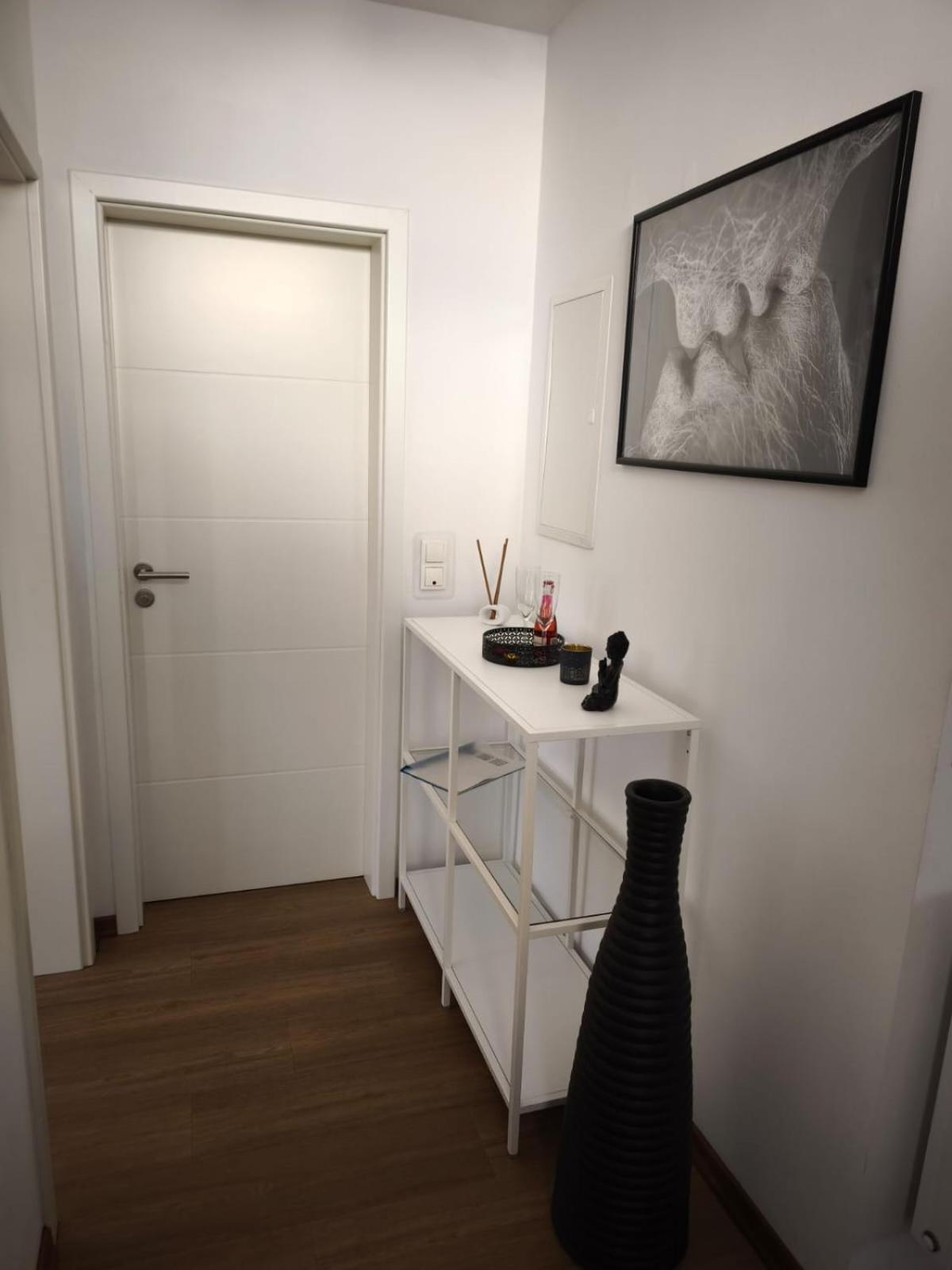Wohnung In Muelheim-Kaerlich Exteriör bild
