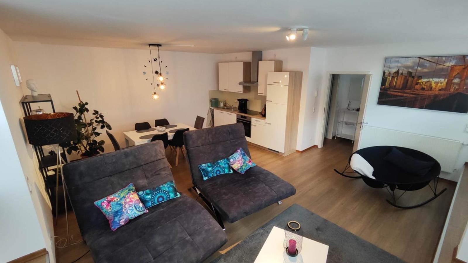 Wohnung In Muelheim-Kaerlich Exteriör bild